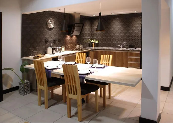 Ayres Home Vip Moderno Solo Adultos Centrico