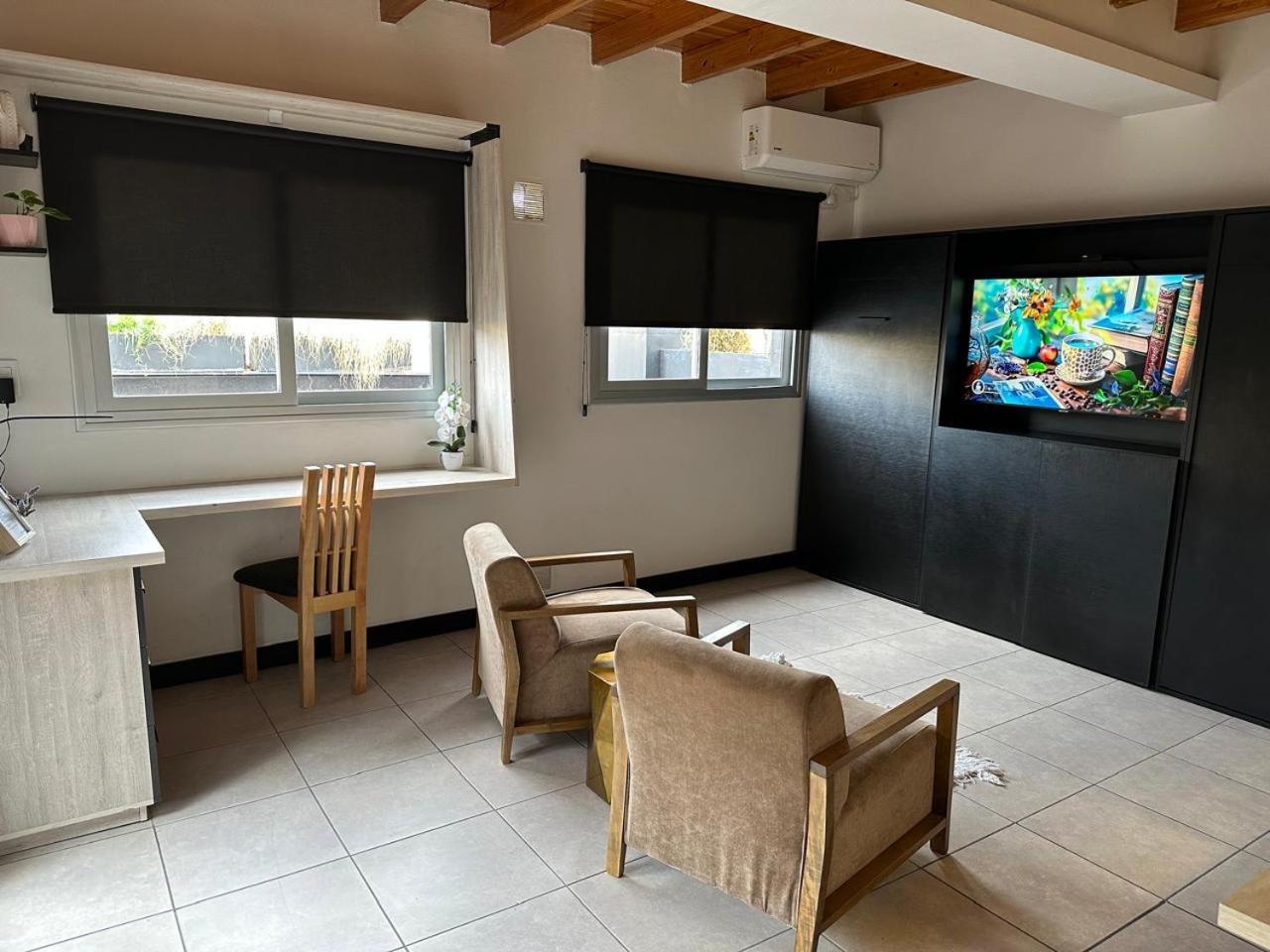 Ayres Vip Moderno Solo Adultos Centrico Mendoza